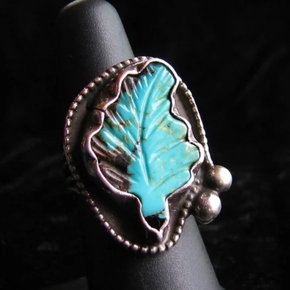 Carved Turquoise Navajo Ring - Picture 1 of 7